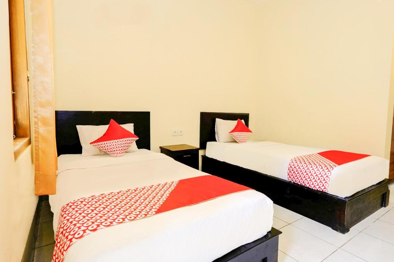 Oyo 2521 Uluwatu Cahya Guest House Exterior foto