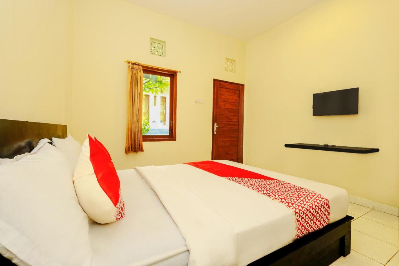 Oyo 2521 Uluwatu Cahya Guest House Exterior foto